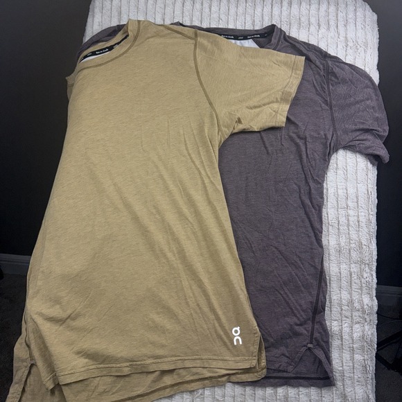 On Cloud XL Mens Red & Gold Running T Shirt Performance Athletic Set Of 2 Zipper - Picture 2 of 7